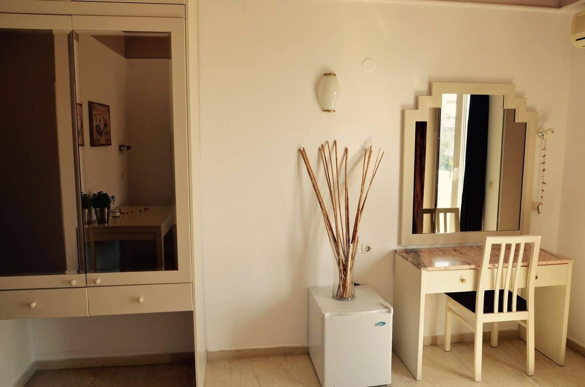Pelagia Bay Hotel อาเยีย เปลาเยีย ภายนอก รูปภาพ